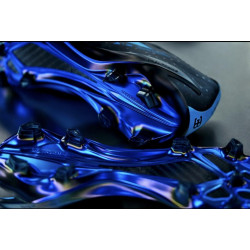 کفش فوتبال آدیداس